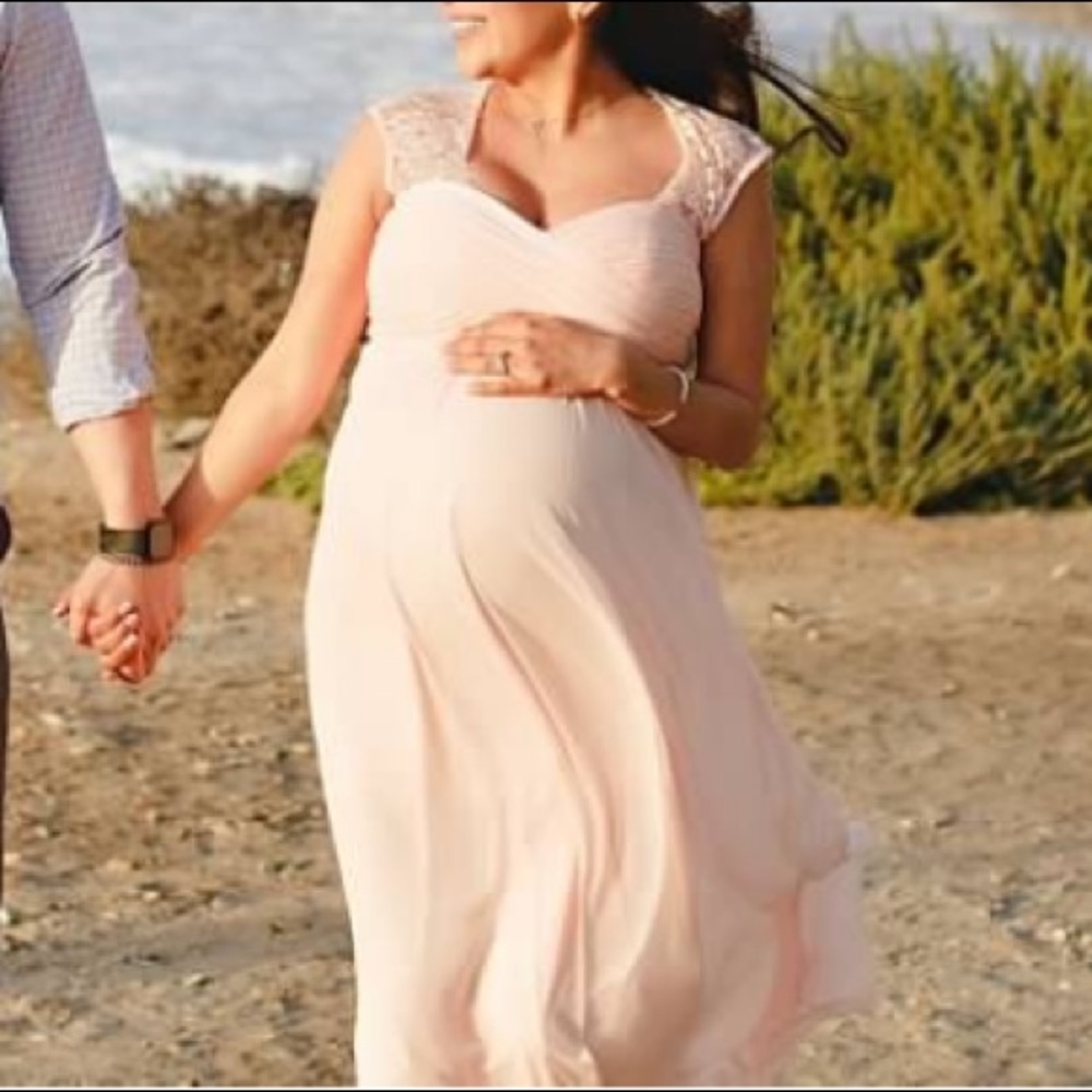 Light Pink Lace Accent Chiffon Maternity Gown - Picture 4 of 4